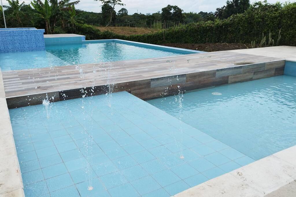 Finca En El Quindio Arrullo Cafetero Quimbaya Buitenkant foto