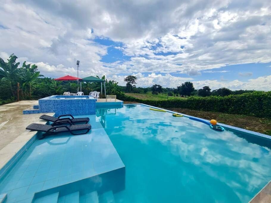 Finca En El Quindio Arrullo Cafetero Quimbaya Buitenkant foto
